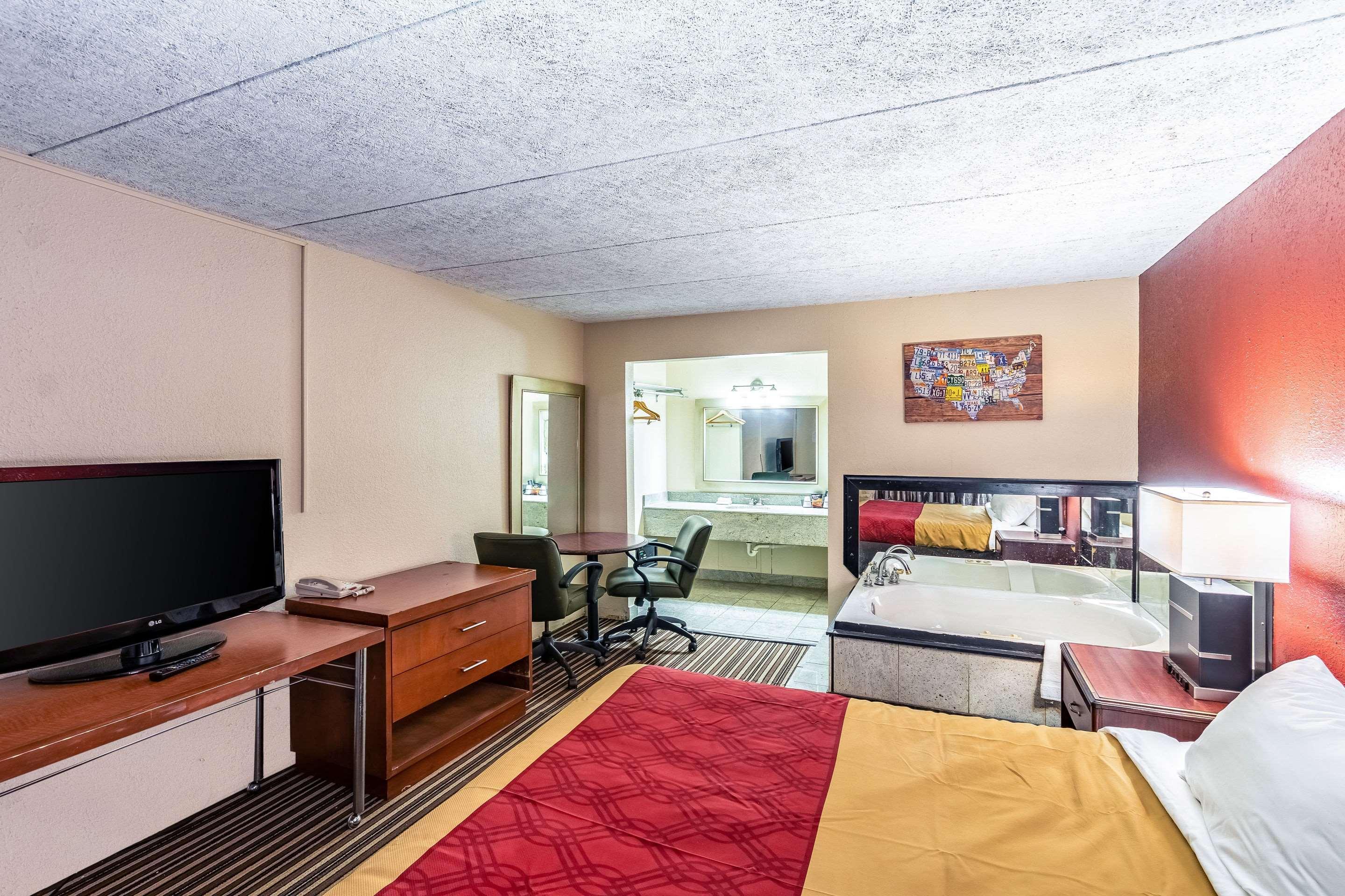 Econo Lodge Zanesville Exteriér fotografie