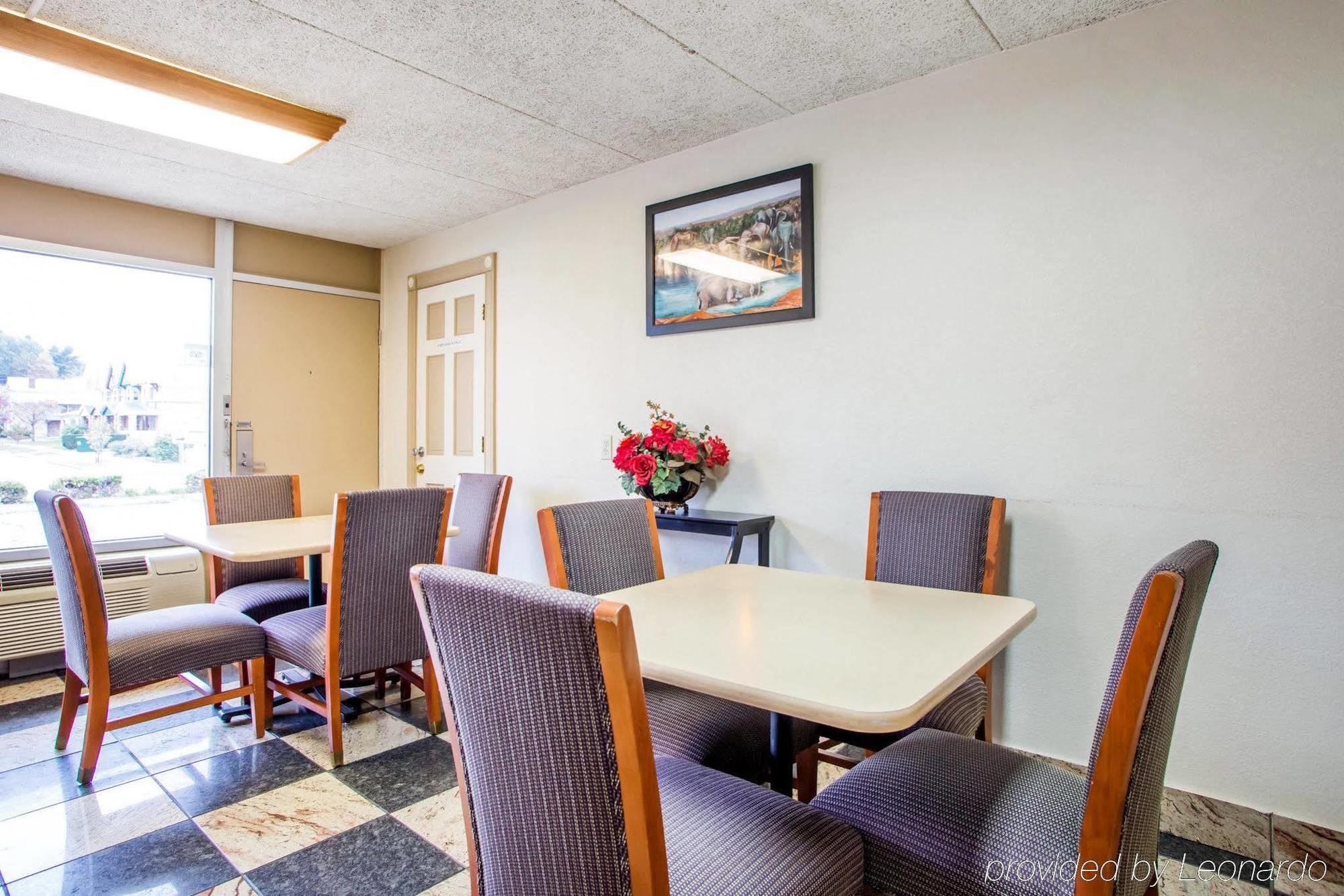Econo Lodge Zanesville Exteriér fotografie